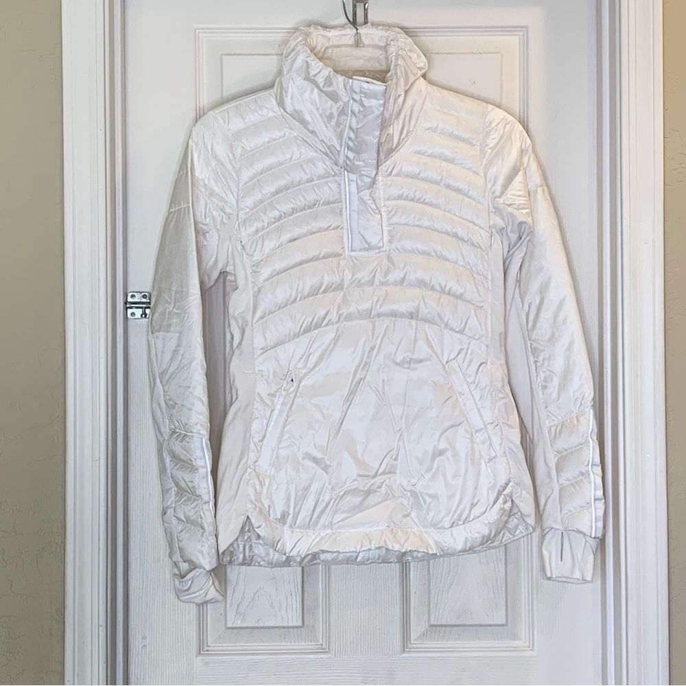 Lululemon Down For A Run Pullover II White Size 8 Embroidered